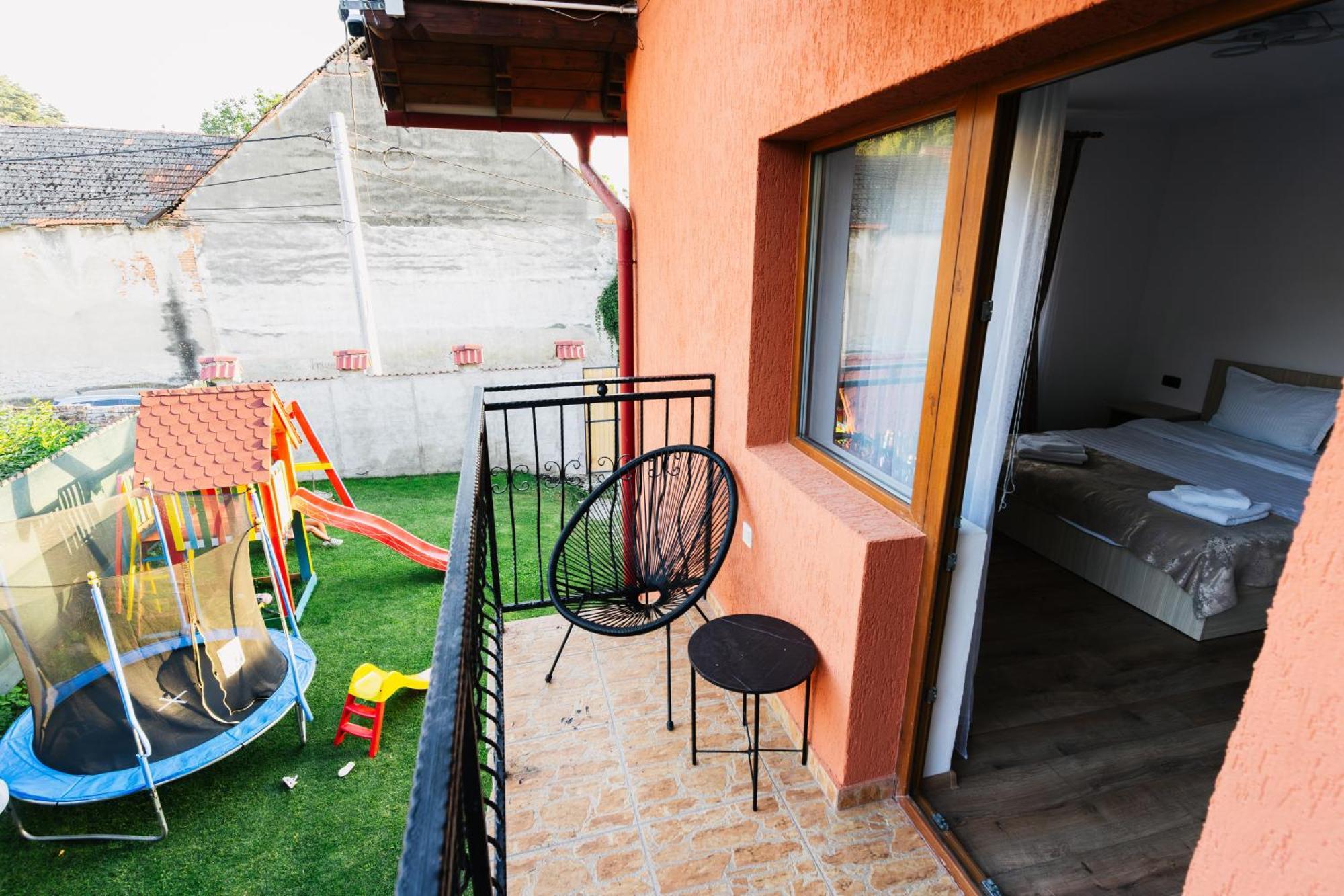 Вилла Casa Diana Rasnov Экстерьер фото
