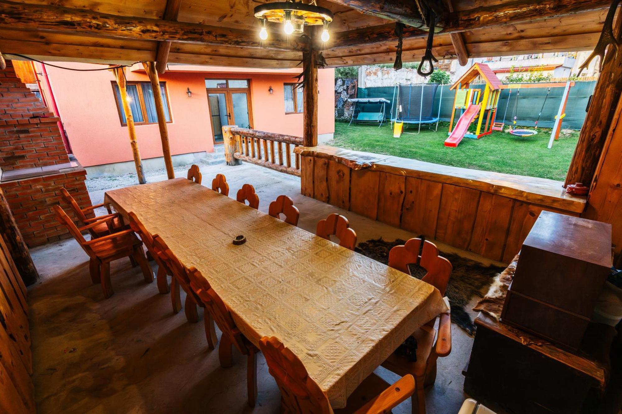 Вилла Casa Diana Rasnov Экстерьер фото